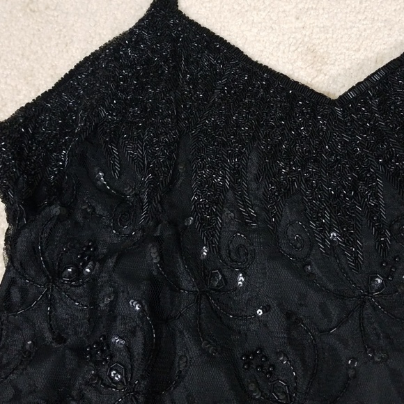 Dress - Picture 5 of 8